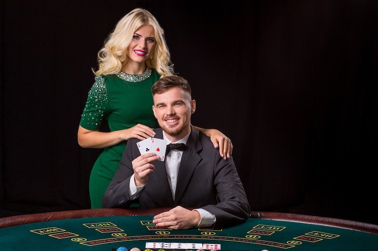 Antarmuka permainan Teen Patti Spadegaming menampilkan kartu pemain dan statistik taruhan